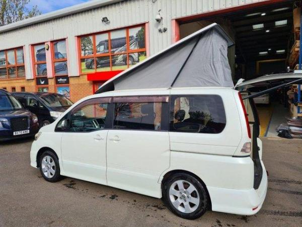 Image 8 of Nissan Serena 2.0 Auto car/camper by Wellhouse 2 berth