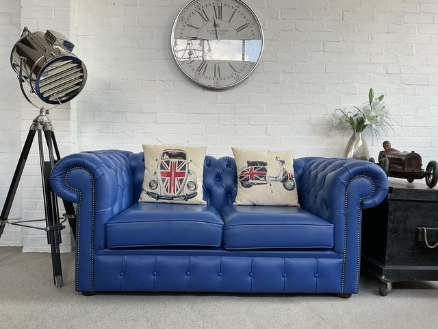 Cobalt blue 2 seater Chesterfield sofa. VGC. Can deliver.