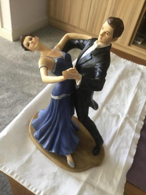 Preview of the first image of The Leonardo Collection Strictly Ballroom Foxtrot figurine.