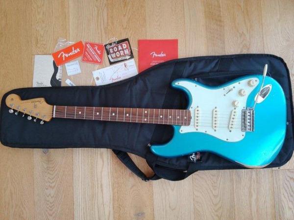 Image 2 of Fender Vintera Roadworn 60s Stratocaster, rare LP Blue, gbag