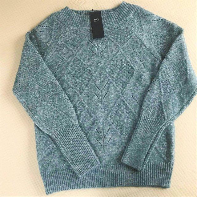 Preview of the first image of BNWT M&S women's jumper. Small (8-10). Can post..
