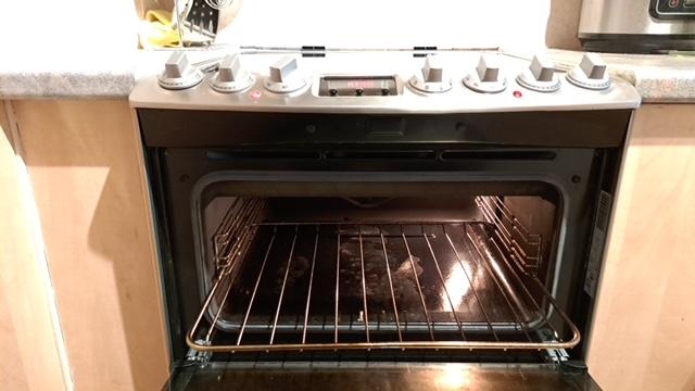 Image 1 of AEG CIB6742AC cooker for sale