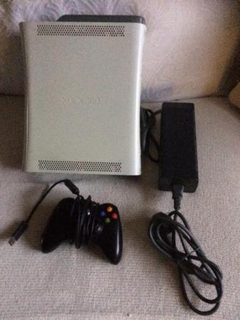 Image 3 of X Box 360 Games Console with One controller