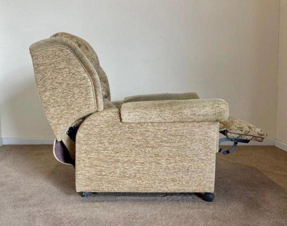 Image 16 of WILLOWBROOK MOBILITY ELECTRIC RISER RECLINER CHAIR DELIVERY