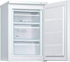 Preview of the first image of BOSCH SERIE 4 WHITE UNDERCOUNTER FREEZER-83L-EX DISPLAY**.