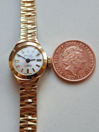 Image 5 of Ladies vintage hand wind montine 17 jewel watch slim wrist