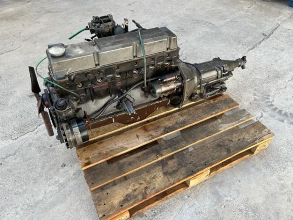 Image 2 of Engine and gearbox for Opel Commodore