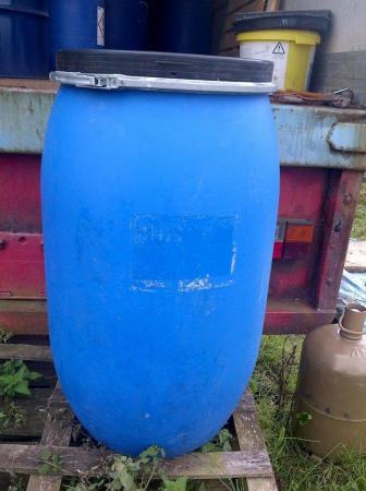 Image 1 of 220L Open Head Barrel with lid and clamp