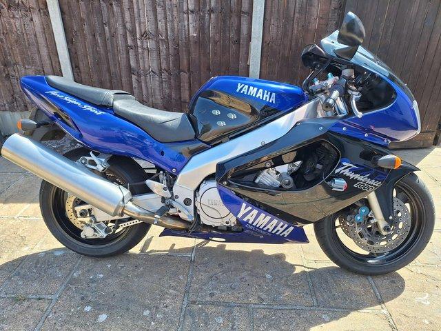Yamaha Thunderace yzf1000 — photo 2 of 3
