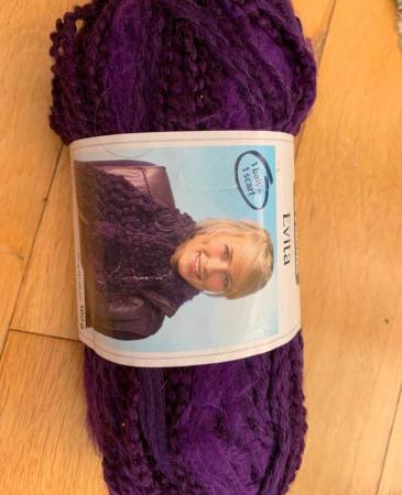 Image 3 of Knitting yarn for scarf, deep purple Patons Evita