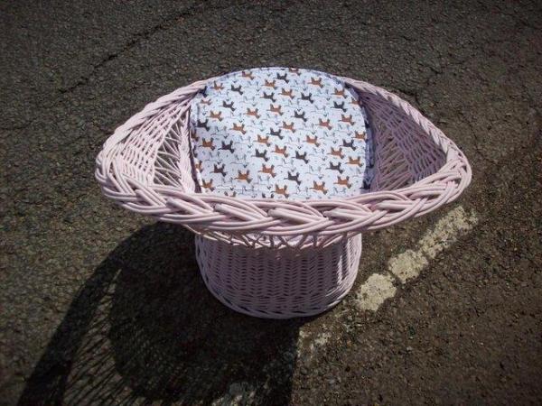 Image 3 of Vintage Pink Painted Wicker Chair / Bedroom Chair upcycled.