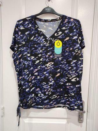Image 1 of Marks and Spencer Size 14 Activewear Goodmove V-Neck Top