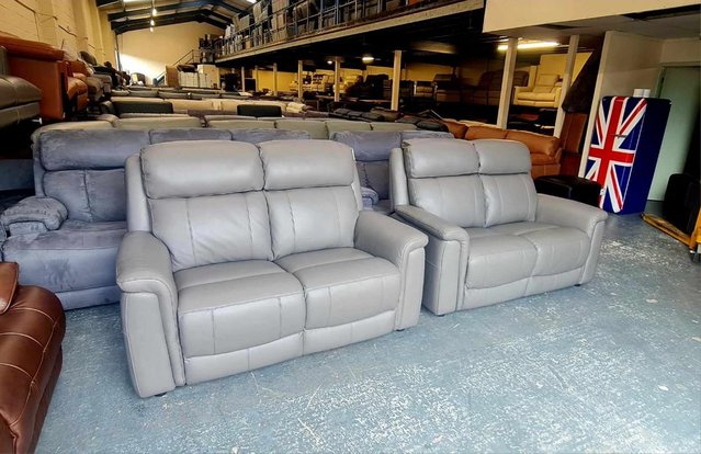 Image 10 of La-z-boy Paris grey leather pair of 2 seater sofas
