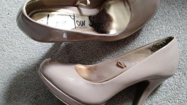 Image 1 of Ladies high heel shoes, beige,size 5/38