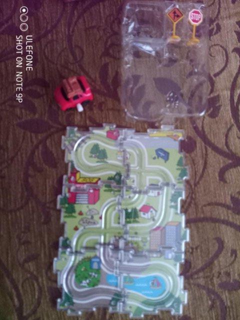 Preview of the first image of Dickie Toys City Track Set with wind up Car in box.