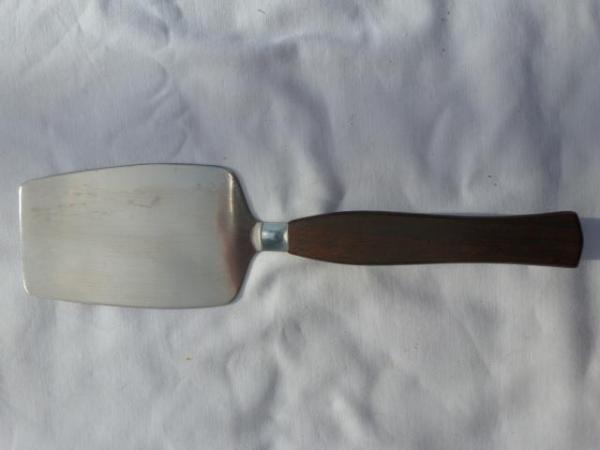Image 1 of Pie or Flan server with wooden handle