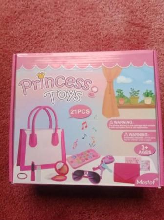 Image 2 of princess toys BRAND NEW TOY SET FOR A LITTLE GIRL AGE 3+ YEA
