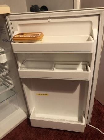 Image 2 of Servis undercounter fridge