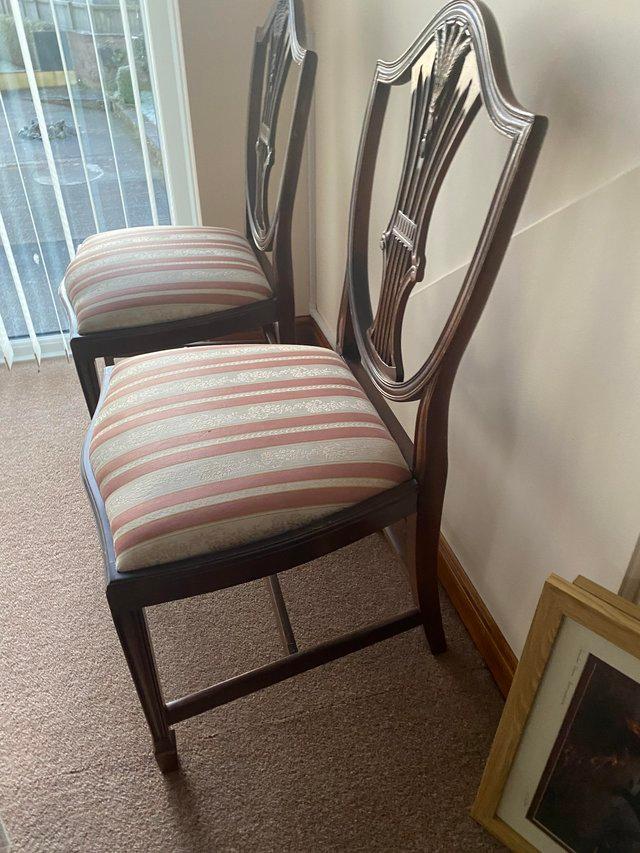 Preview of the first image of Gorgeous dining room chairs x 4 chairs.