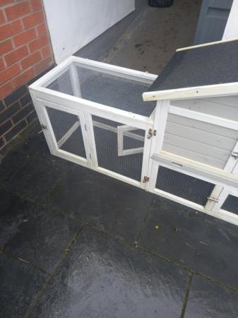 Image 1 of Rabbit/Guinea Pig hutch extra large