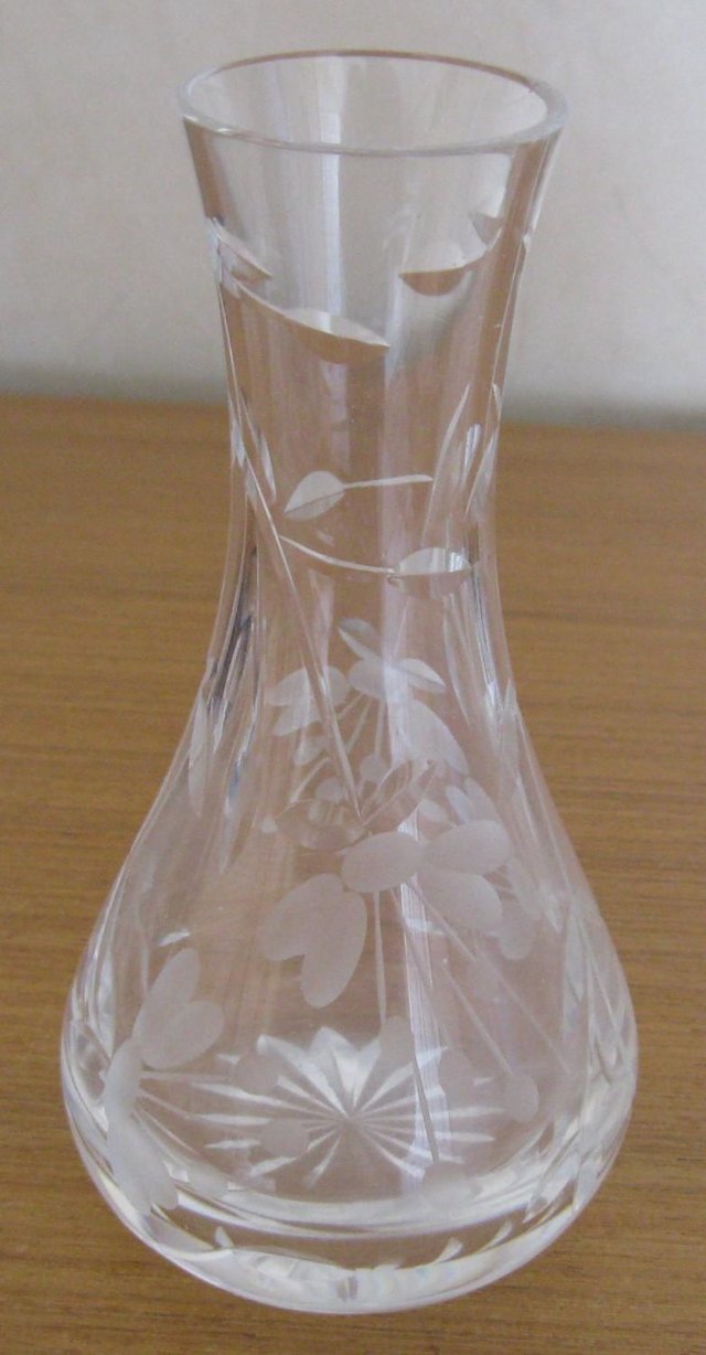 Preview of the first image of Crystal Bud Vase with Fuchsia design, 15.5cm tall.