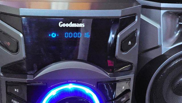 Image 2 of Goodmans (GMN02) Mini hi-Fi system CD player