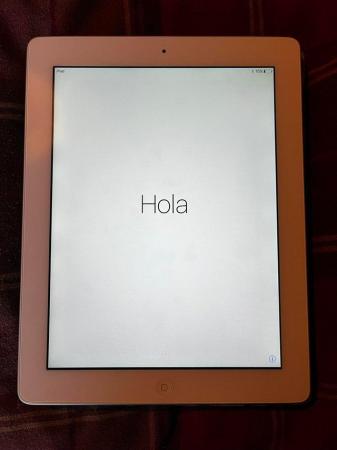 Image 3 of 1st generation 2012 Apple iPad White