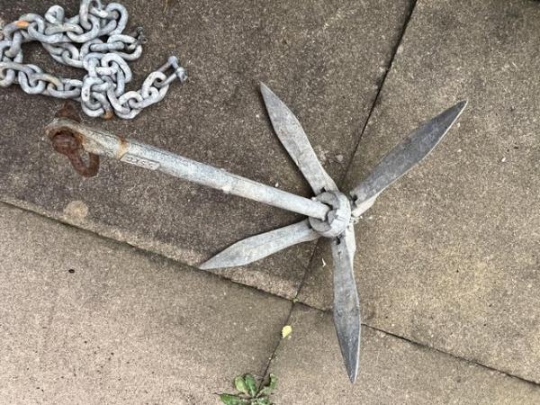 Image 2 of Galvanised Folding Grapnel Anchor with chain
