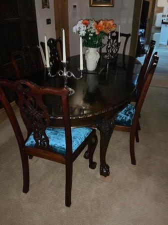 Image 1 of Antique mahogany dining table