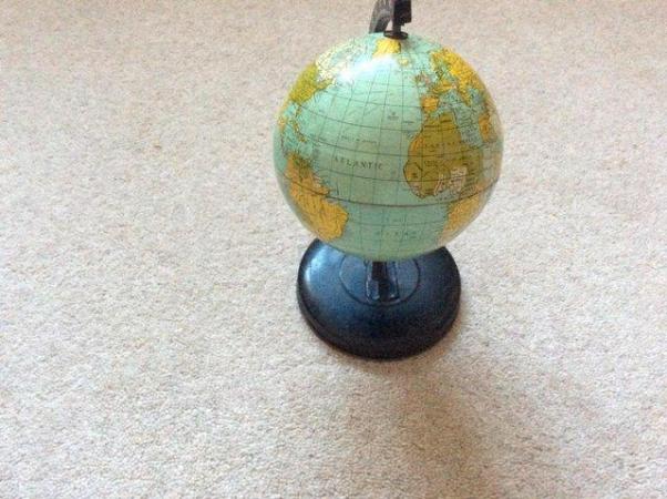 Image 2 of Globe 1950’s made by Reliable Series