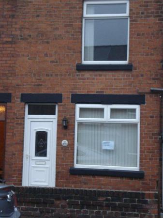 Image 1 of 2 Bedroom House Staveley. S43