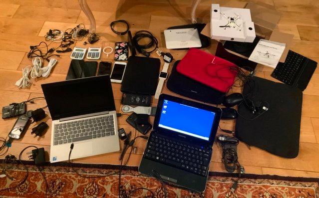 Preview of the first image of Devices, computers, scanner, digital accessories.