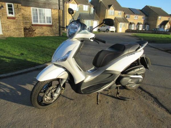 Image 2 of Piaggio Beverly sport touring Scooter for sale