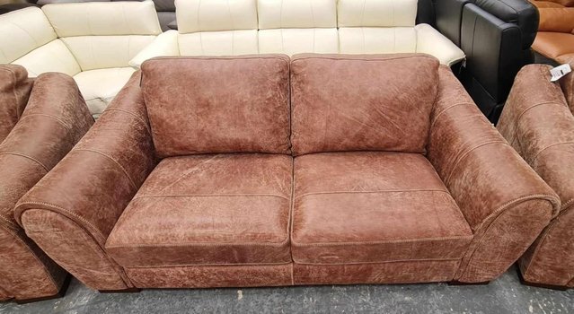Image 5 of Galleria utah tan leather 2,5 seater sofa and 2 armchairs