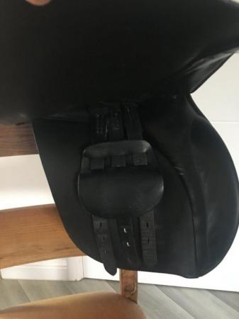 Image 7 of 18 inch Black leather gp horse saddle