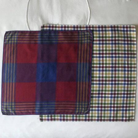 Image 1 of 2 men's pocket handkerchiefs (for jacket breast pocket)