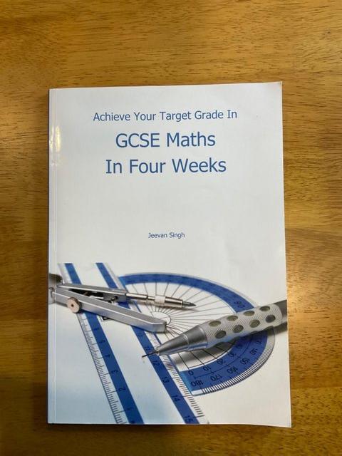 Preview of the first image of GCSE help Achieve your target grade in GCSE maths manual.
