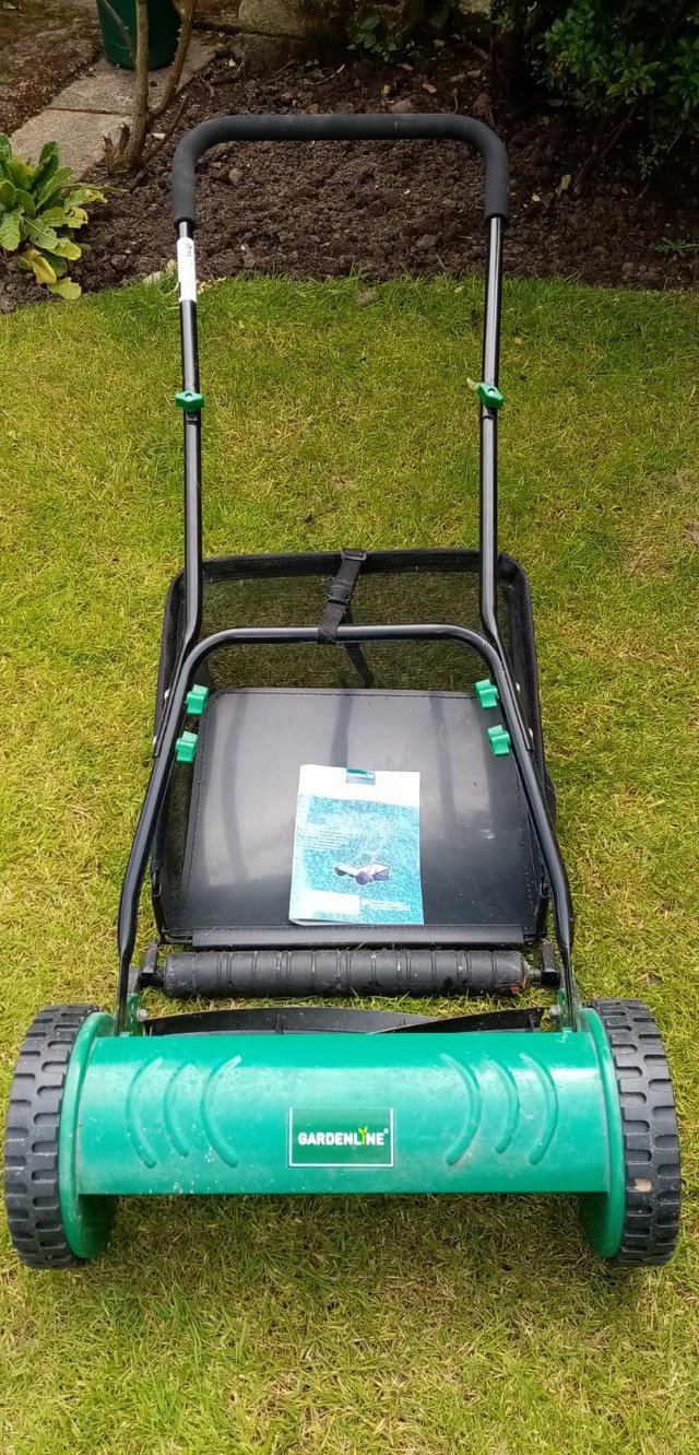 Preview of the first image of Lawnmower - manual push type (ie not electric).