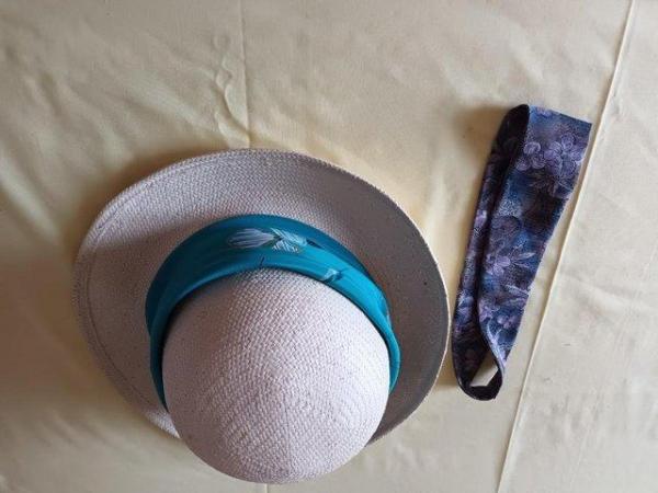 Image 3 of White Paper Hat with 2 Colourful bands to Jazz it up