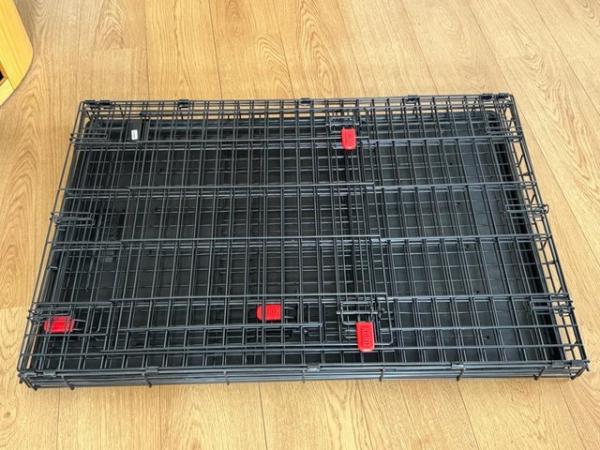 Image 5 of Kong Two Door Ultra-Strong Dog Crate Black Large