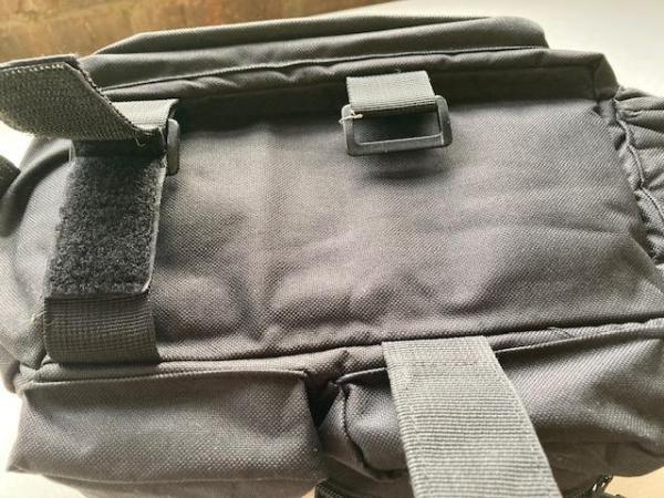 Image 1 of Pannier bag with 4 pockets fixed on by velcro