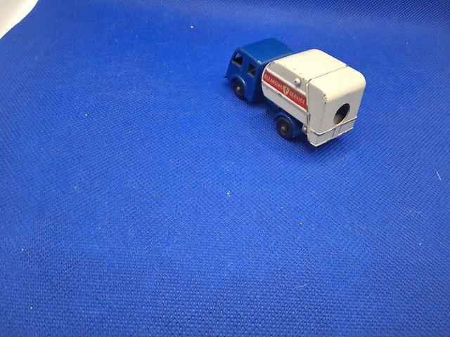 Preview of the first image of matchbox no,15 refuge truck.