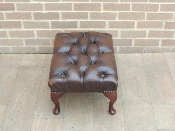 Image 6 of Chesterfield Antique Brown Footstool (UK Delivery)