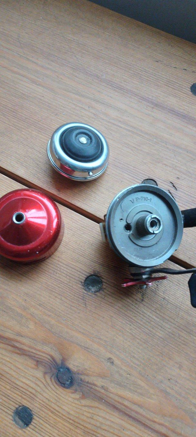 Preview of the first image of Fishing reel abumatic160 cloeface reel.