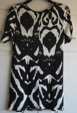 Image 2 of NEW Short Dress or Tunic Top with short sleeve, size 12