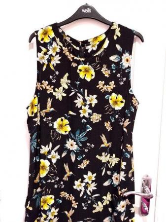 Image 5 of Wallis Black Sleeveless Summer Dress Floral Print Size 14