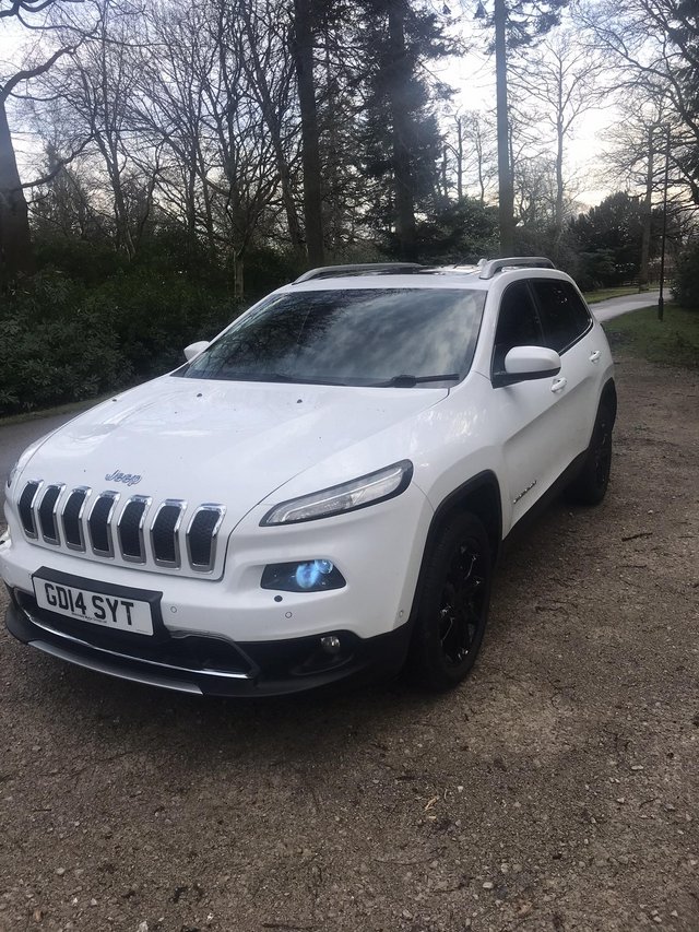 Preview of the first image of Jeep Cherokee 2014, mot Feb 25, just serviced.