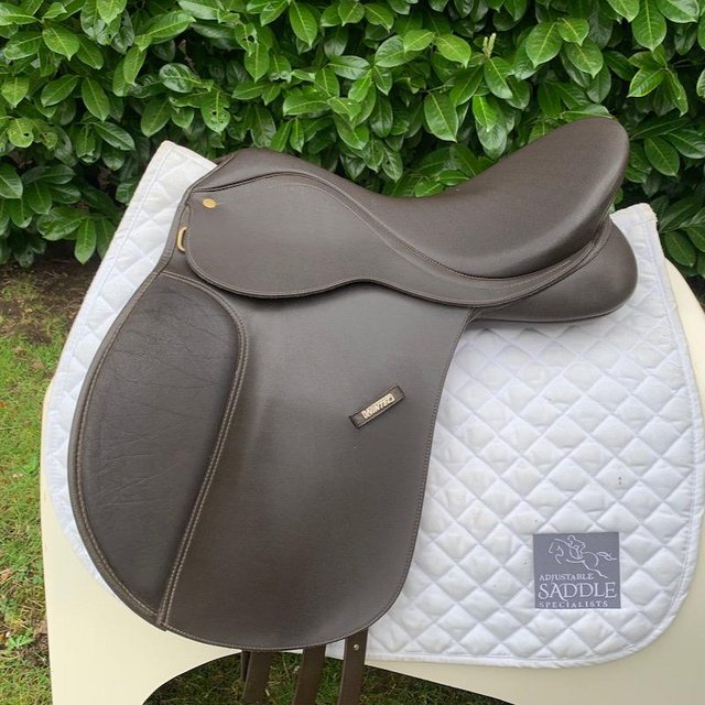 Preview of the first image of Wintec wide 17.5 inch general purpose saddle.