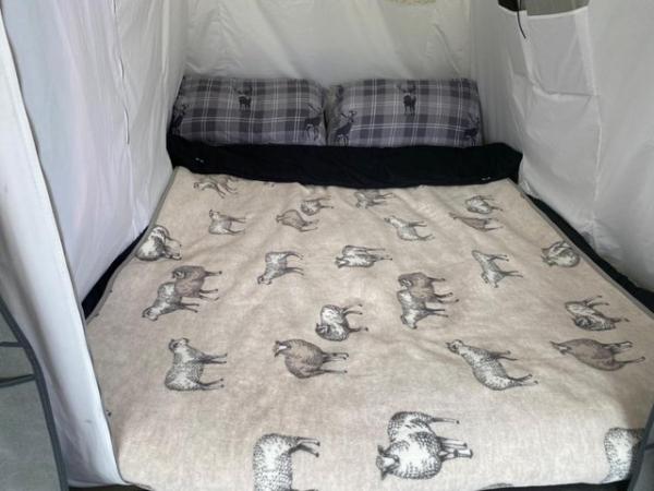 Image 4 of Trailer Tent Camp-Let Isabelle