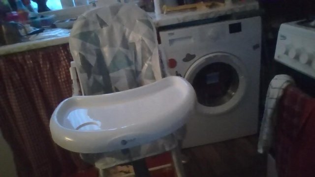 Preview of the first image of my child pepper high chair.